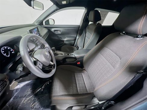 Used 2024 Honda HR-V Sport image 19