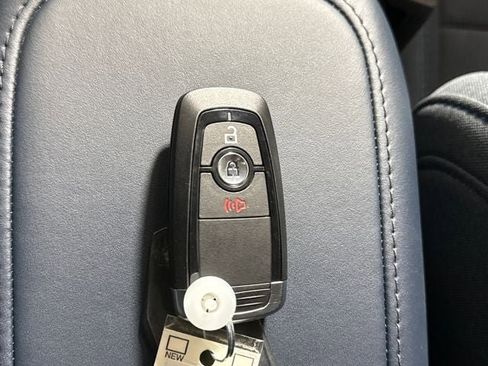 New 2026 Ford Maverick XLT AWD/4WD image 30