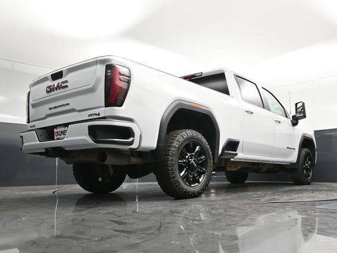 Used 2025 GMC Sierra 2500 AT4 AWD/4WD image 54