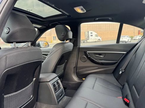 Used 2018 BMW 330i xDrive 330i xDrive Sedan 4D image 25