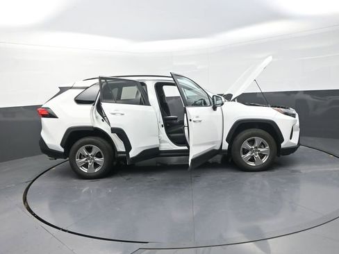 Used 2024 Toyota RAV4 XLE image 26