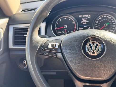 Used 2018 Volkswagen Atlas Launch Edition image 14