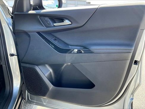 New 2026 Chevrolet Equinox LT image 28