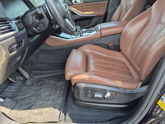 Used 2020 BMW X5 xDrive40i w/ M Sport Package AWD/4WD image 16