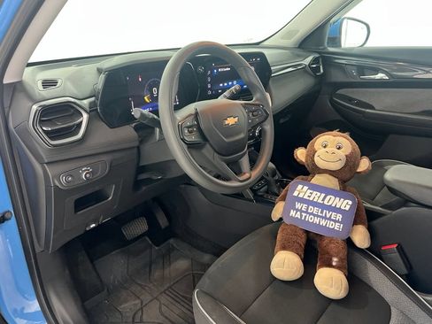Used 2024 Chevrolet TrailBlazer LT w/ Driver Confidence Package AWD/4WD image 10