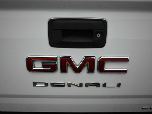 Used 2021 GMC Canyon Denali AWD/4WD image 27