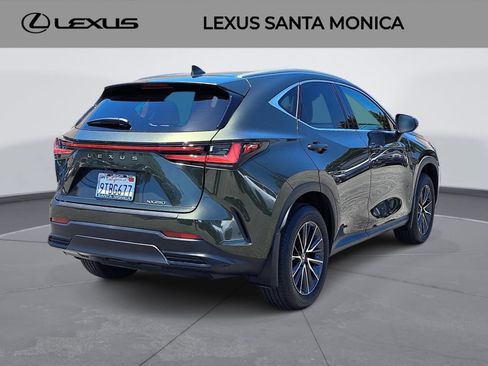 Used 2025 Lexus NX 250 FWD image 5