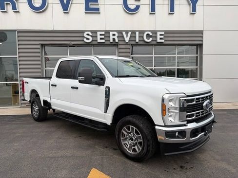 Used 2025 Ford F250 XLT AWD/4WD image 4