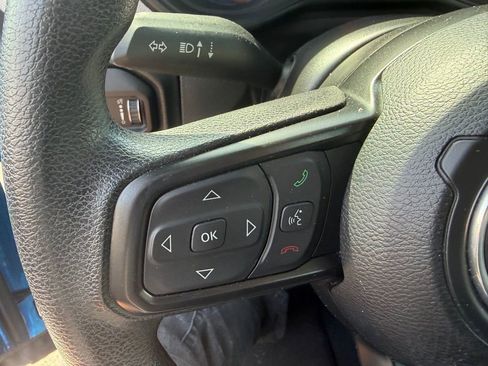 Used 2024 Jeep Wrangler Sport image 7