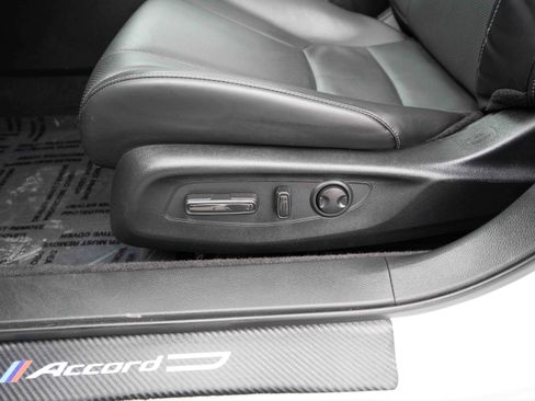 Used 2024 Honda Accord EX-L image 12