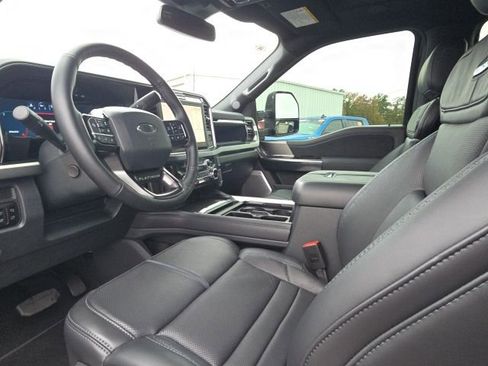 Used 2026 Ford F250 Platinum w/ Tremor Off-Road Package image 24