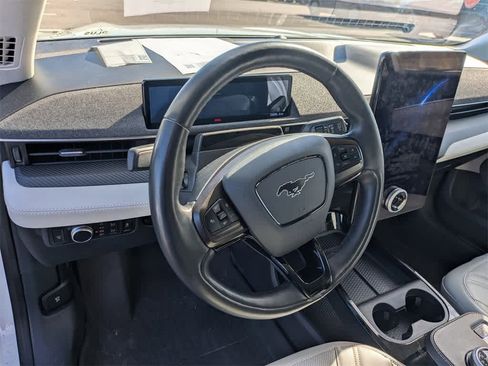 Used 2021 Ford Mustang Mach-E Premium image 14