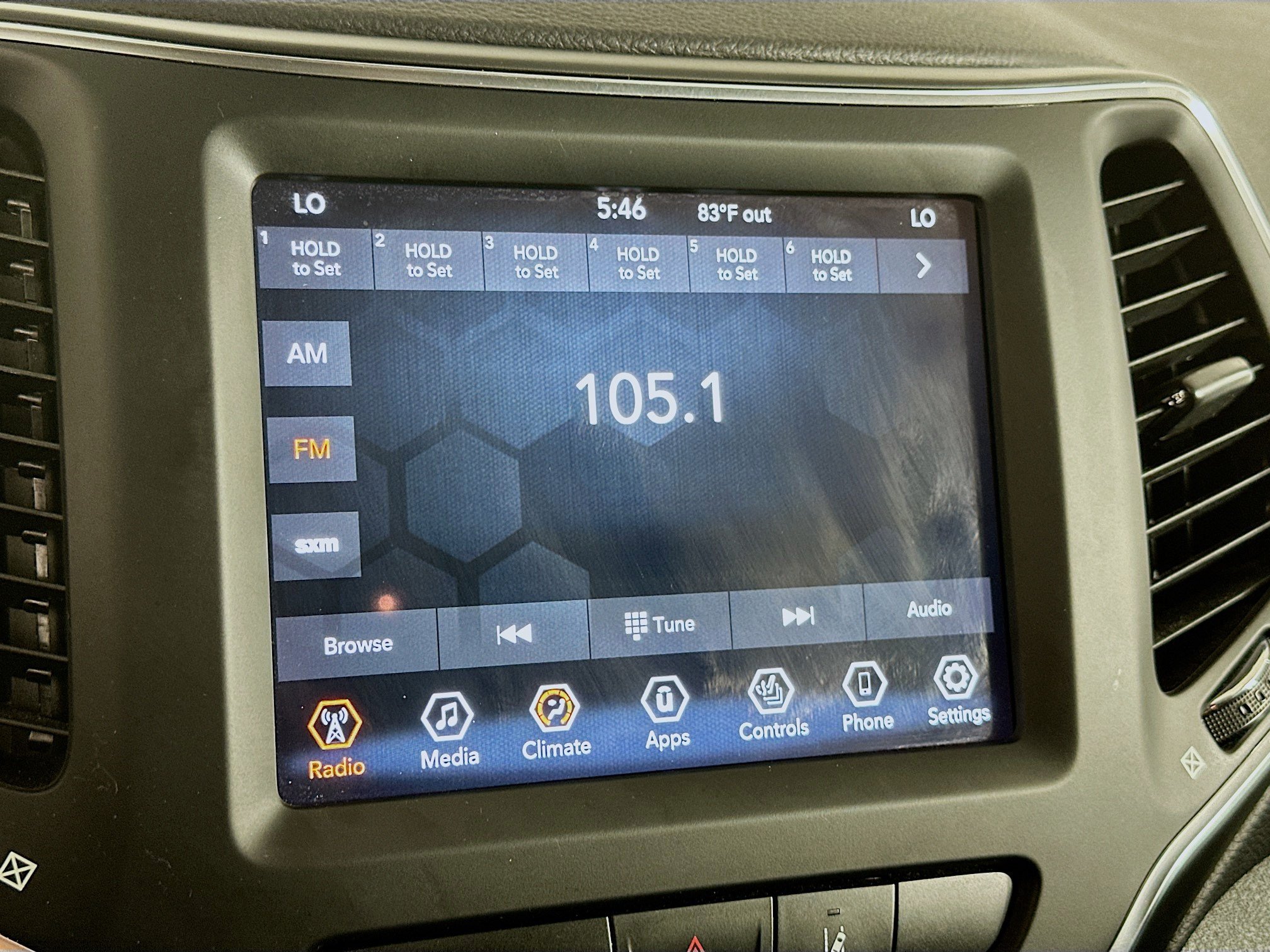 Used 2022 Jeep Cherokee Latitude Lux AWD/4WD image 21