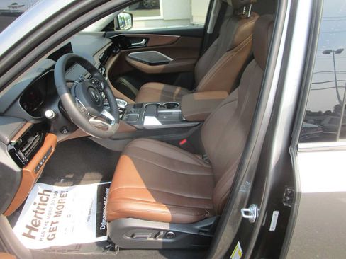 Certified 2024 Acura MDX SH-AWD w/ Technology Package image 14