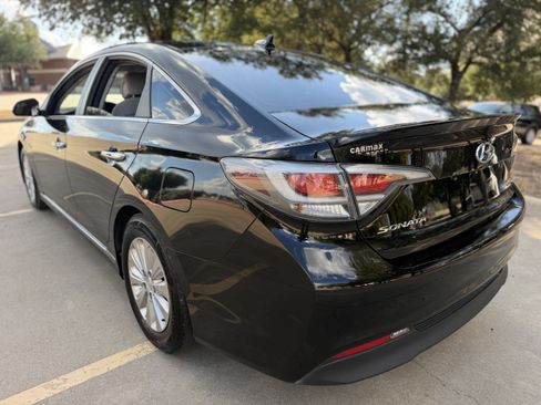 Used 2016 Hyundai Sonata SE FWD image 5