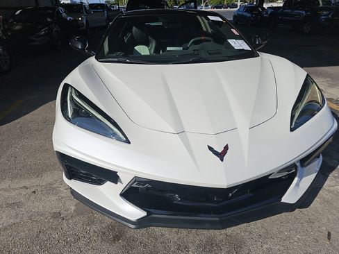 Used 2023 Chevrolet Corvette Stingray Premium Conv w/ Z51 Performance Package image 2
