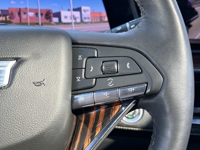 Certified 2024 Cadillac Escalade Premium Luxury w/ LPO, Floor Liner Package AWD/4WD image 26