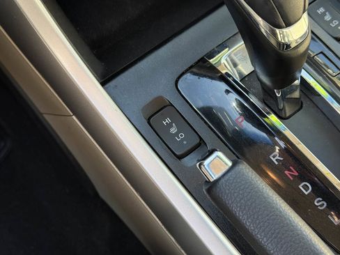 Used 2013 Honda Accord EX-L image 24