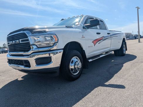 Used 2020 RAM 3500 Tradesman w/ Max Tow Package AWD/4WD image 9