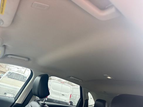 Used 2024 Ford Edge SEL w/ Convenience Package image 26