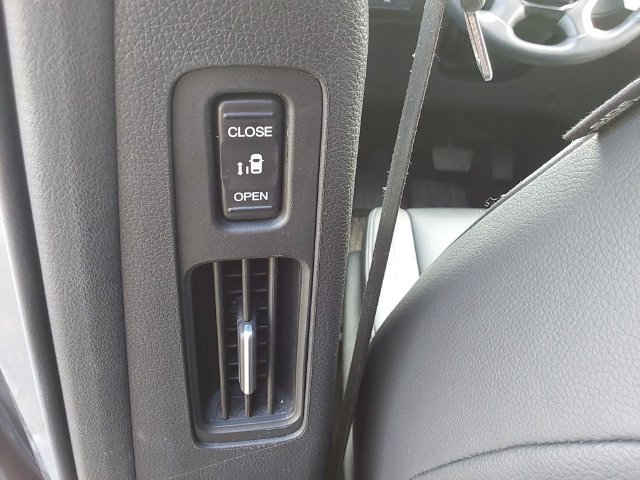 Used 2024 Honda Odyssey Touring image 21