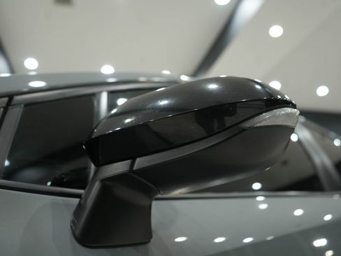 Used 2021 Toyota Corolla XSE image 11