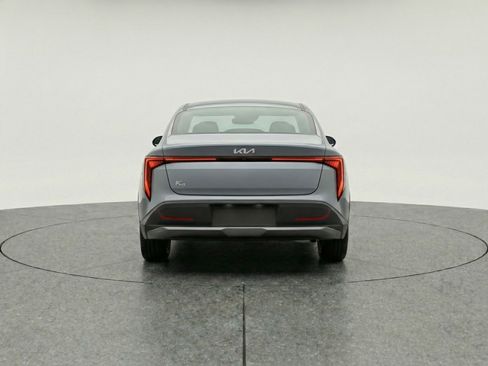 Used 2025 Kia K4 FWD image 7