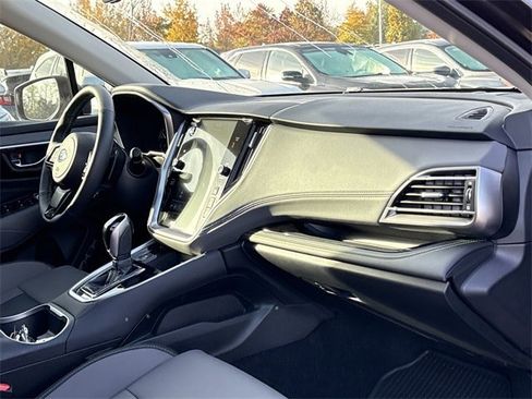 Certified 2025 Subaru Outback Onyx Edition w/ Popular Package #2 image 21
