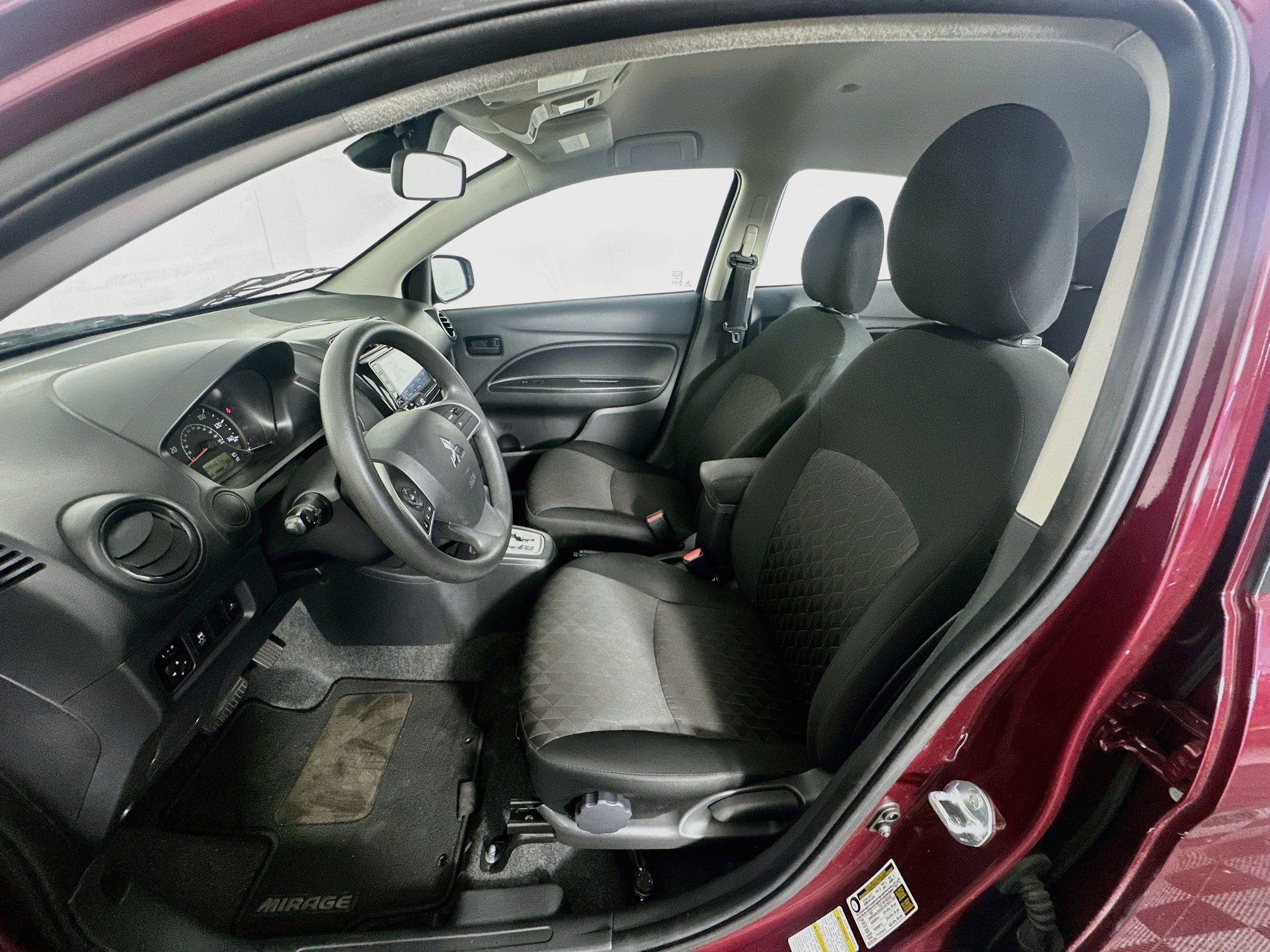 Used 2024 Mitsubishi Mirage ES FWD image 11