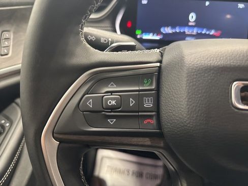 New 2025 Jeep Grand Cherokee Limited w/ Trailer Tow Package image 21