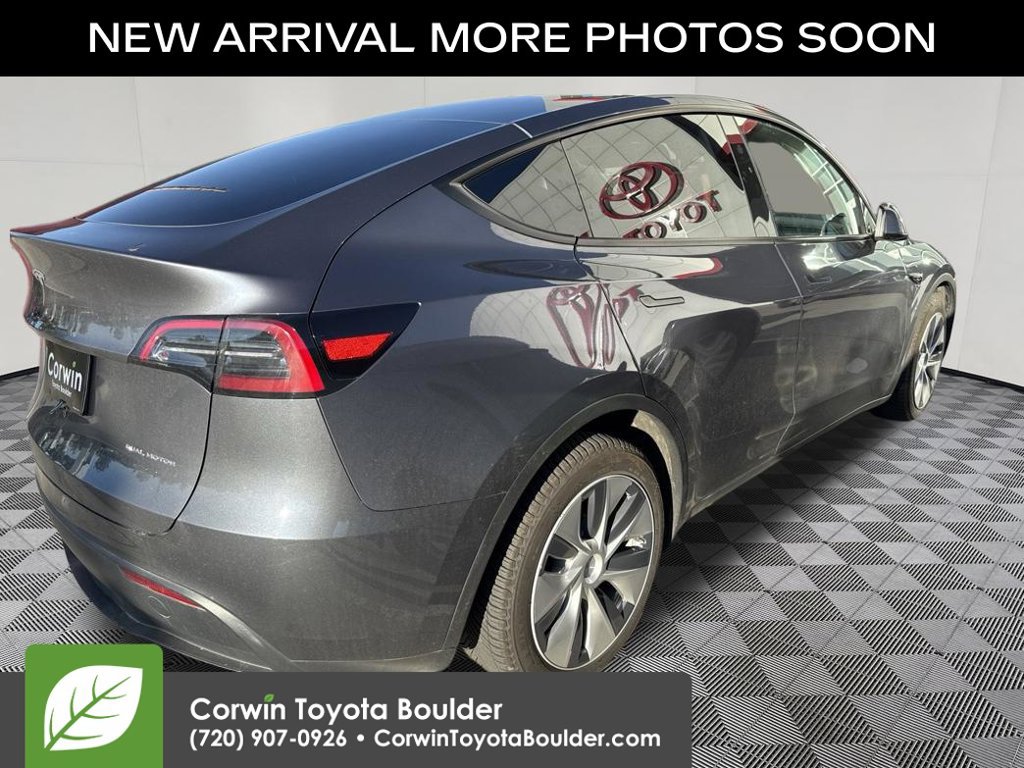 Used 2023 Tesla Model Y Long Range AWD/4WD image 9