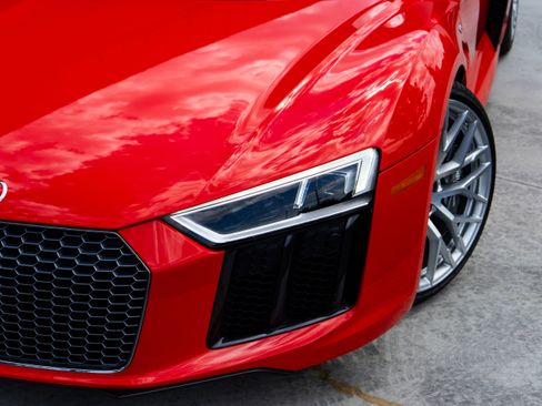 Used 2017 Audi R8 V10 image 47