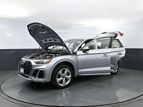 Used 2025 Audi Q5 2.0T Premium Plus w/ Premium Plus Package AWD/4WD image 28