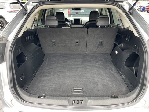 Used 2022 Ford Edge SEL image 7