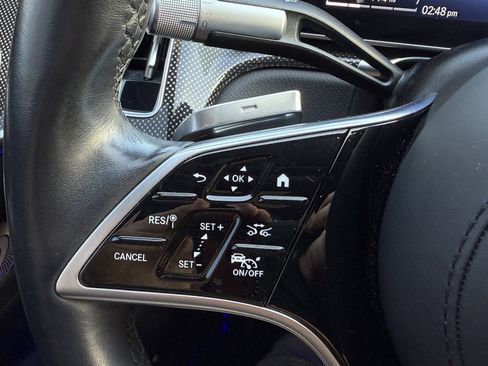 Used 2022 Mercedes-Benz S 500 4MATIC w/ AMG Line Package image 76