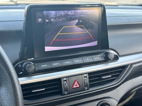 Used 2023 Kia Forte LXS image 30