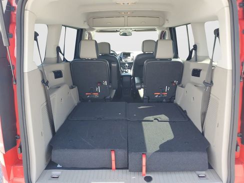 Used 2016 Ford Transit Connect Titanium image 12
