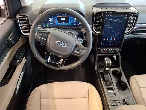 New 2025 Ford Ranger Lariat w/ Trailer Tow Package image 6