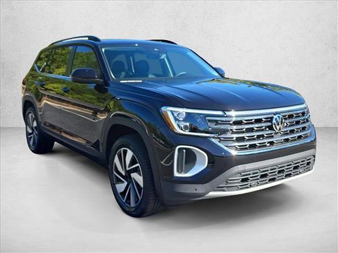 New 2026 Volkswagen Atlas SE FWD image 9