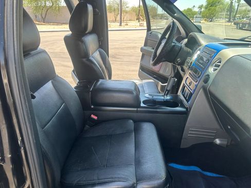 Used 2005 Ford F150 Lariat RWD image 18