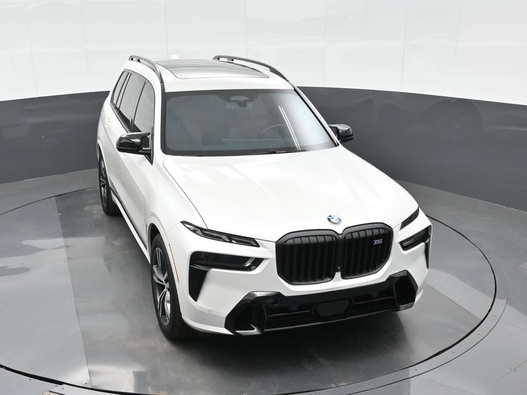 Used 2023 BMW X7 M60i w/ Executive Package AWD/4WD image 7