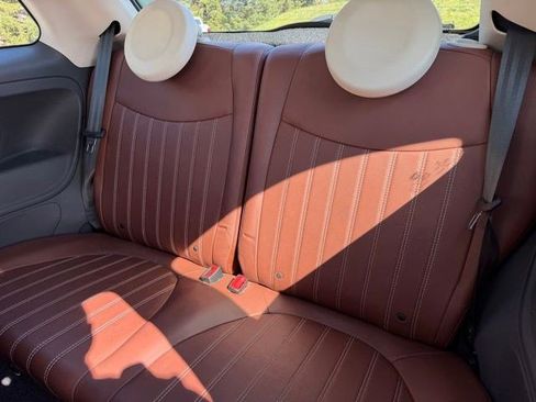 Used 2019 FIAT 500 Lounge image 7