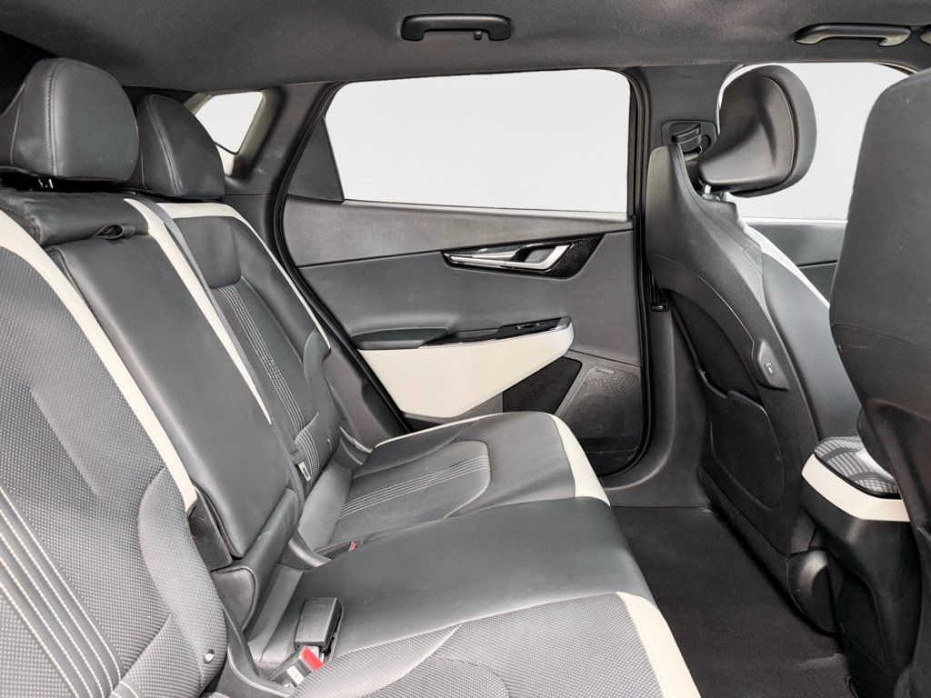 Used 2023 Kia EV6 GT-Line AWD/4WD image 22