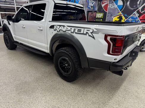 Used 2018 Ford F150 Raptor w/ Equipment Group 802A Luxury image 3