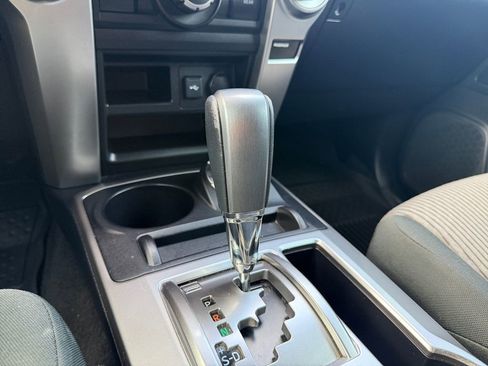 Used 2021 Toyota 4Runner SR5 AWD/4WD image 15