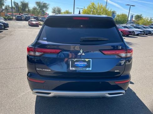 Used 2022 Mitsubishi Outlander SEL image 11