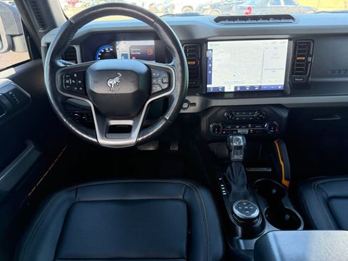 Used 2022 Ford Bronco Badlands AWD/4WD image 13