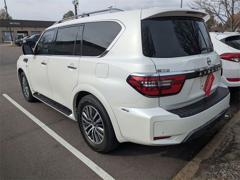 Used 2021 Nissan Armada SL w/ Captain's Chairs Package image 3