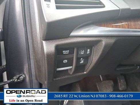 Used 2017 Acura MDX SH-AWD w/ Technology Package image 16
