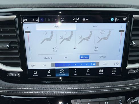 New 2026 Chrysler Pacifica Select image 34